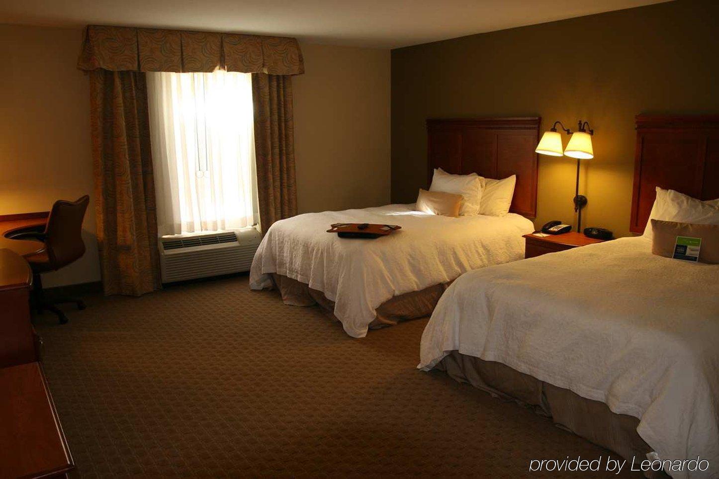 Hampton Inn & Suites Давенпорт Номер фото