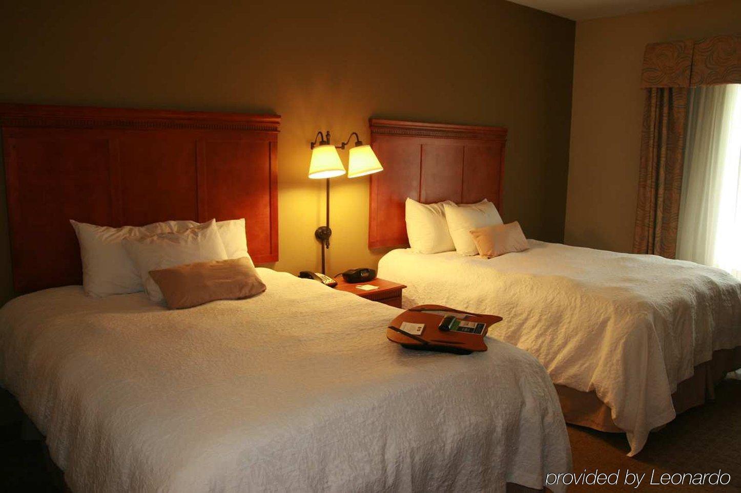 Hampton Inn & Suites Давенпорт Номер фото